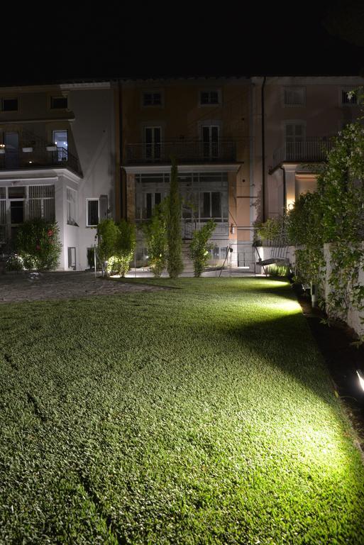 Appartement Residenza Cece' à Lecco Extérieur photo