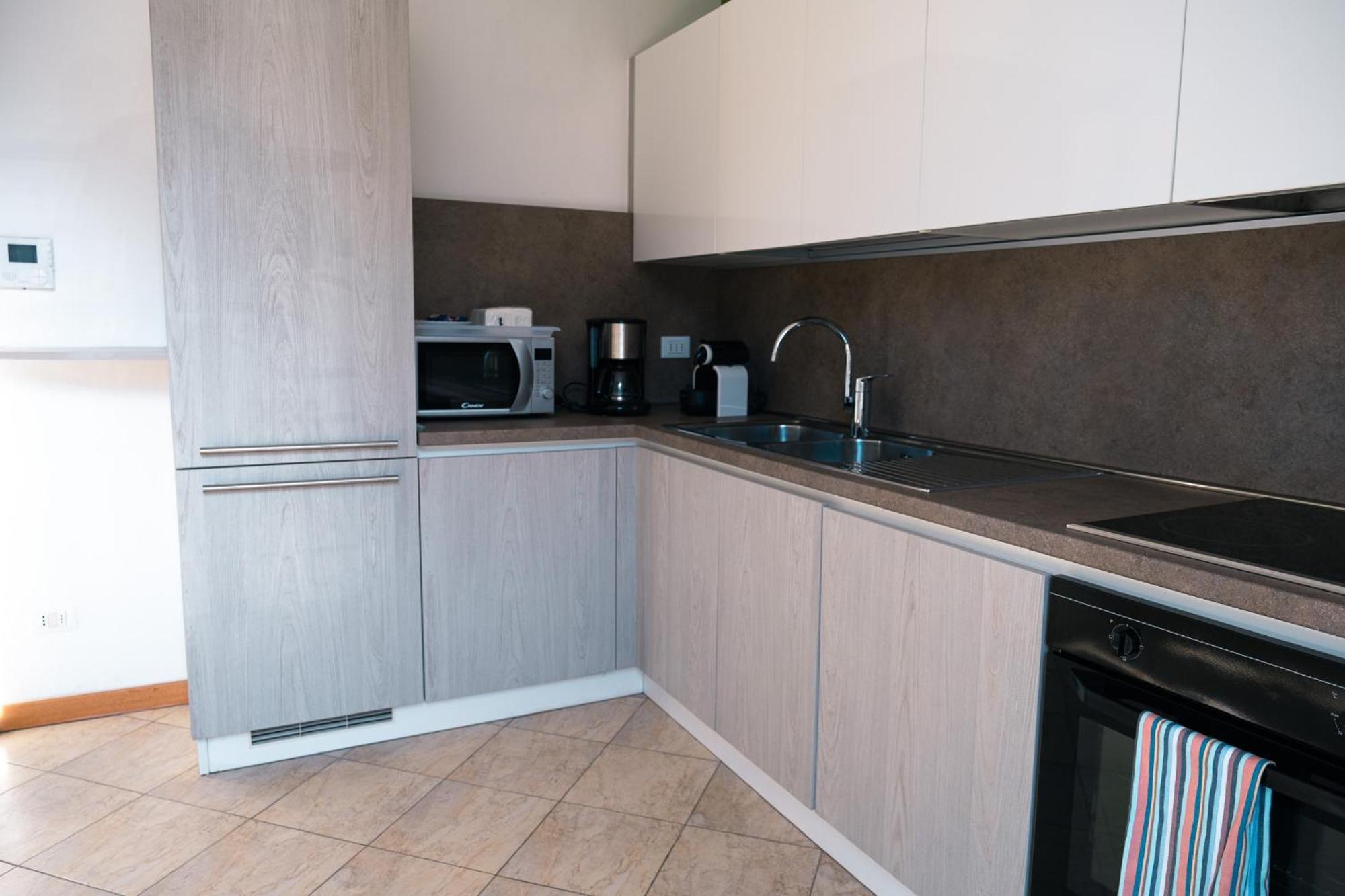 Appartement Residenza Cece' à Lecco Extérieur photo